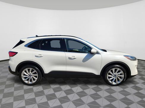 Used 2022 Ford Escape Titanium w/ Titanium Elite Package AWD/4WD image 6