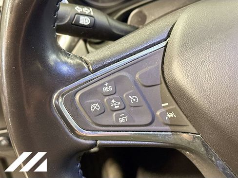 Used 2021 Chevrolet Equinox LT AWD/4WD image 12