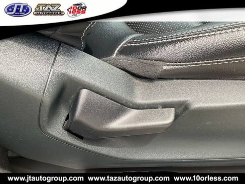 Used 2022 Ford Escape SEL FWD image 17