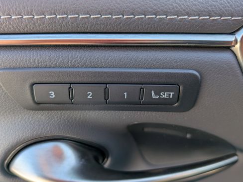 Certified 2024 Lexus ES 300h Ultra Luxury image 21