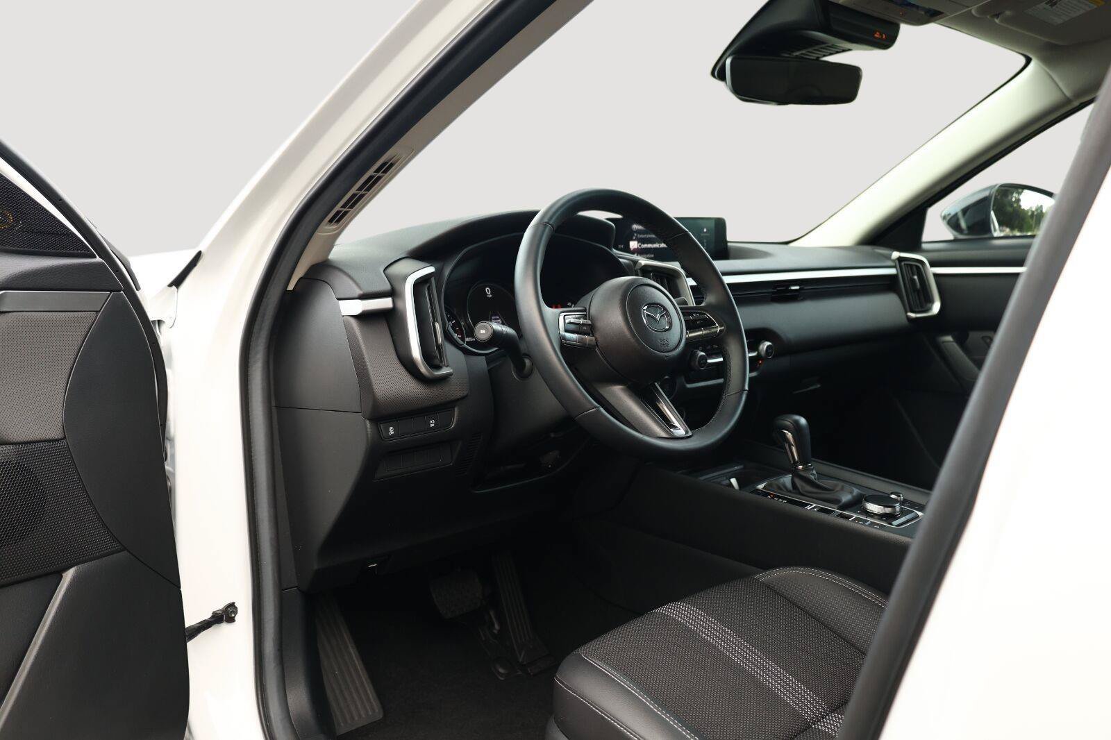 Used 2025 MAZDA CX-50 AWD 2.5 S w/ Select Package image 12