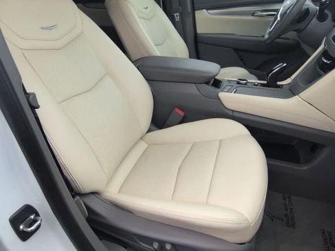 Used 2023 Cadillac XT5 Premium Luxury AWD/4WD image 22