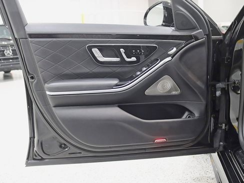 Used 2021 Mercedes-Benz S 580 4MATIC Sedan image 35