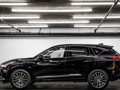 New 2026 Acura RDX SH-AWD w/ Advance Package image 2