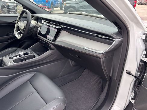 New 2026 Jeep Cherokee Limited AWD/4WD image 56