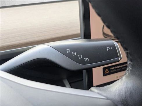 Used 2019 Tesla Model 3 Long Range image 11