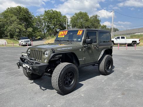 Used 2015 Jeep Wrangler Rubicon w/ Power Convenience Group AWD/4WD image 23