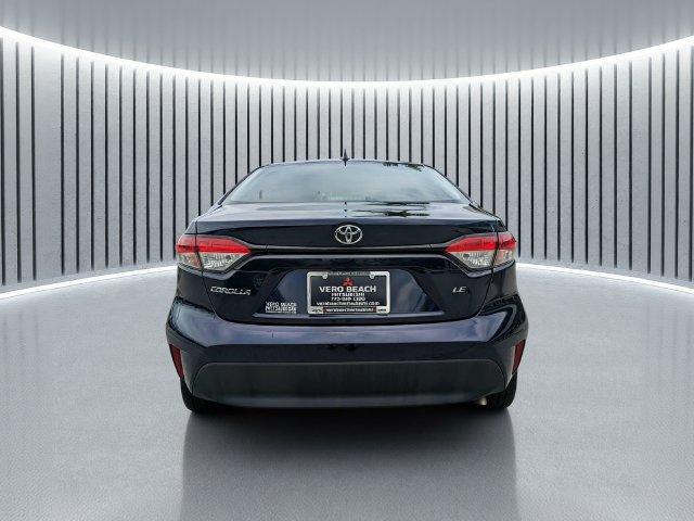 Used 2025 Toyota Corolla LE FWD image 5