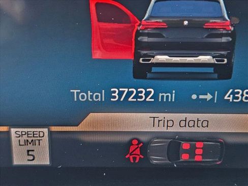 Certified 2024 BMW X5 xDrive40i w/ Parking Assistance Package image 11