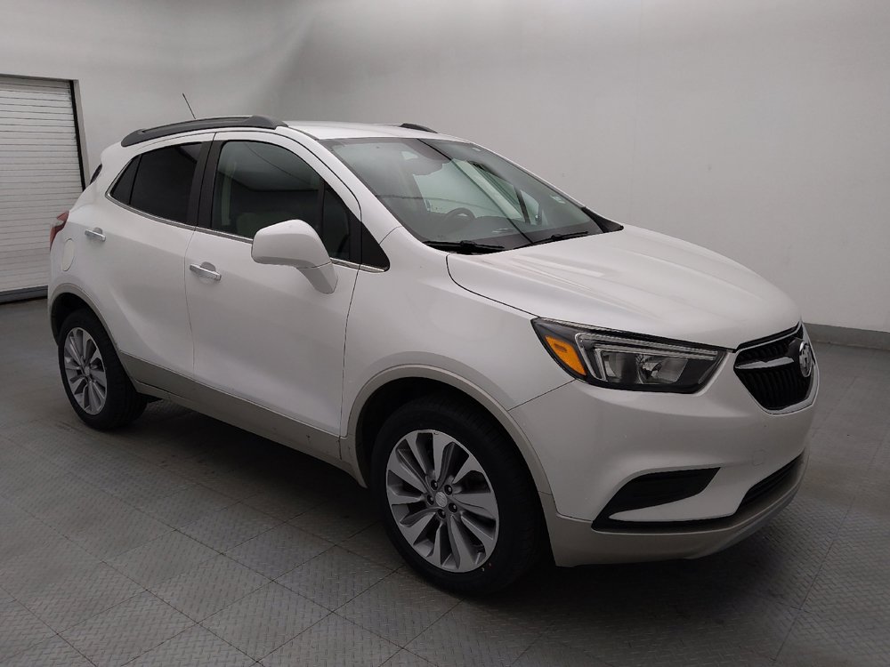 Used 2020 Buick Encore Preferred AWD/4WD image 11