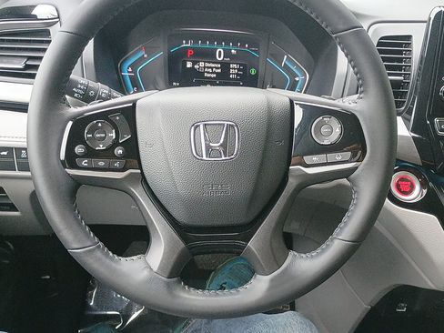 Used 2024 Honda Odyssey Touring image 24