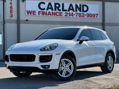 Used 2015 Porsche Cayenne S image 1