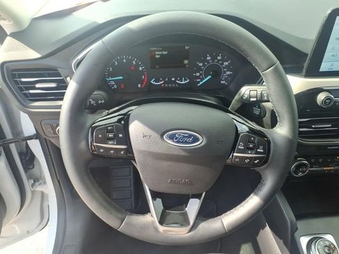 Certified 2022 Ford Escape SEL AWD/4WD image 14