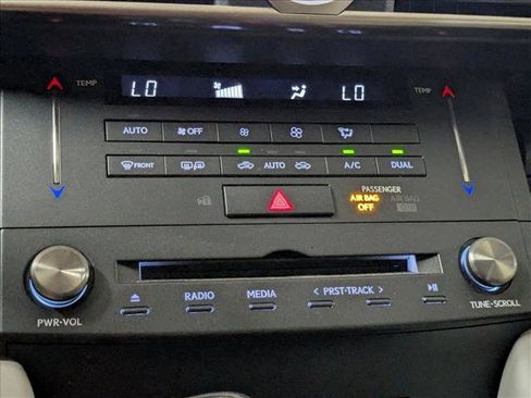 Used 2015 Lexus RC 350 w/ Navigation System Package RWD image 10