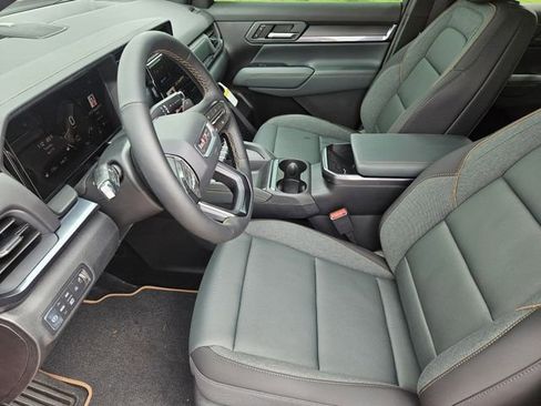New 2026 GMC Terrain AT4 w/ Convenience Package III AWD/4WD image 10