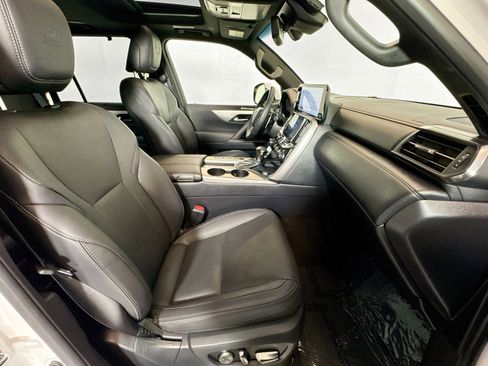 Used 2024 Lexus LX 600 F Sport AWD/4WD image 27