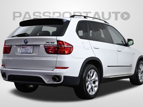 Used 2012 BMW X5 xDrive35i image 9