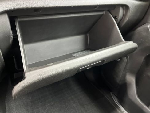 Used 2019 Chevrolet Silverado 1500 LT Trail Boss AWD/4WD image 27