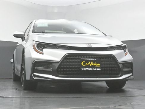 Used 2022 Toyota Corolla SE w/ SE Premium Package FWD image 47