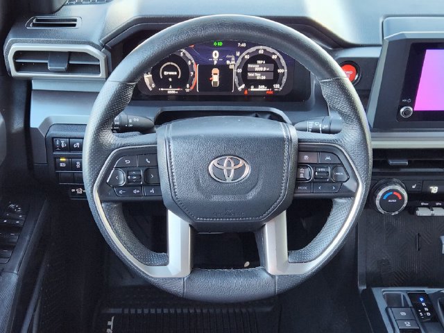 Used 2025 Toyota Tacoma TRD Sport AWD/4WD image 20