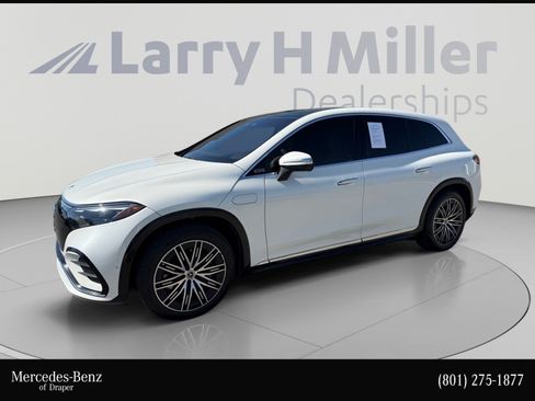 Used 2023 Mercedes-Benz EQS 580 4MATIC SUV image 1