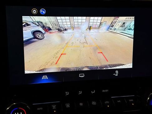 Used 2025 Chevrolet Colorado Trail Boss w/ Midnight Edition image 12