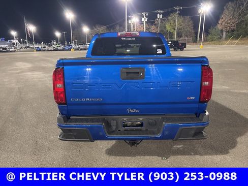 Used 2021 Chevrolet Colorado W/T w/ Custom Special Edition image 6