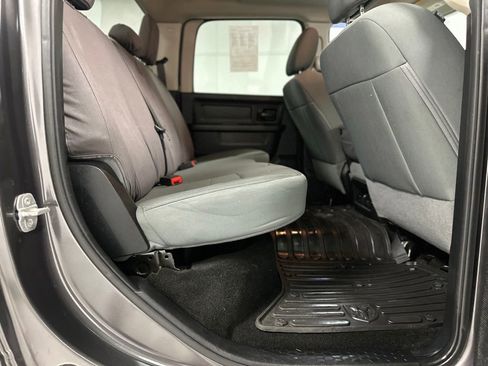 Used 2014 RAM 1500 Express AWD/4WD image 19