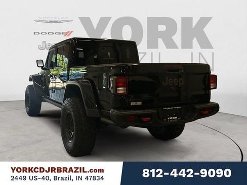 Used 2023 Jeep Gladiator Rubicon w/ Trailer Tow Package AWD/4WD image 3