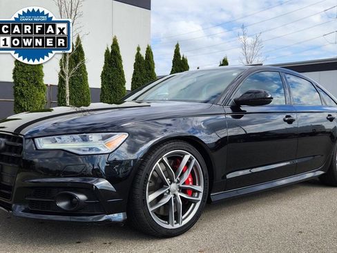 Used 2017 Audi S6 Prestige w/ S6 Sport Package image 1