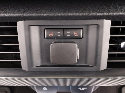 Certified 2024 Ford F150 Platinum w/ Equipment Group 702A High image 22