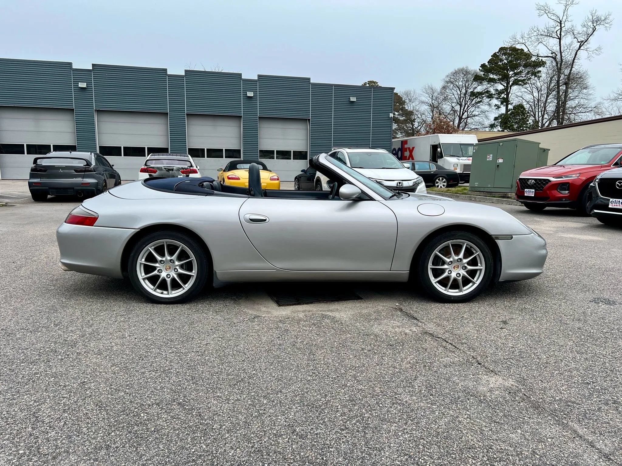 Used 2002 Porsche 911 Carrera RWD image 8