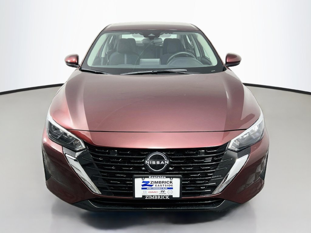 Used 2024 Nissan Sentra SV FWD image 2