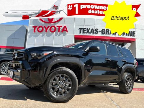 Used 2025 Toyota 4Runner SR5 RWD image 1