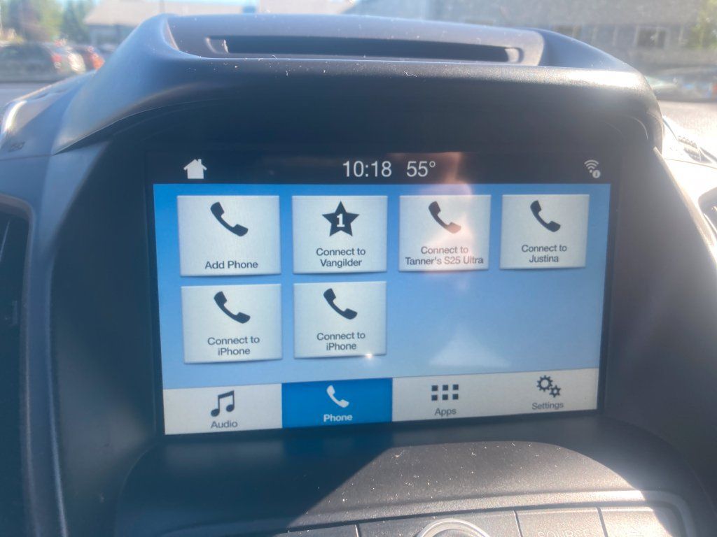 Used 2018 Ford Escape SE w/ SE Sync 3 Package AWD/4WD image 24