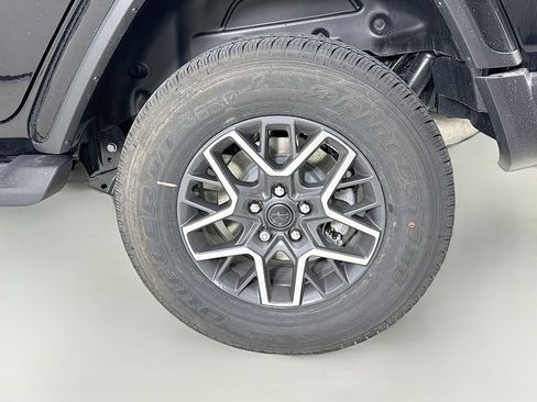 New 2025 Jeep Wrangler Sahara w/ Safety Group image 30