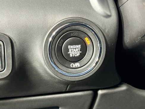 Used 2023 Maserati Quattroporte Modena Q4 image 18