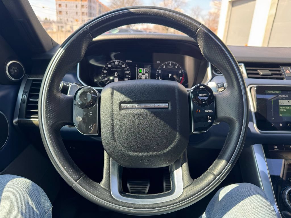 Used 2018 Land Rover Range Rover Sport Supercharged AWD/4WD image 30