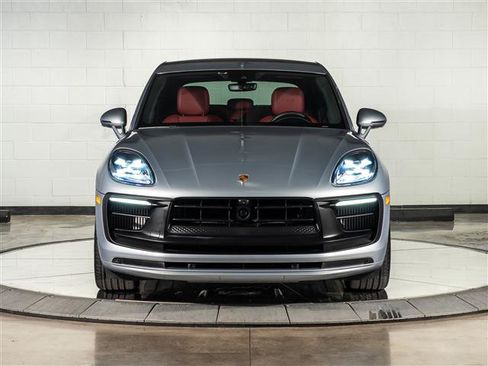 Certified 2026 Porsche Macan GTS AWD/4WD image 6