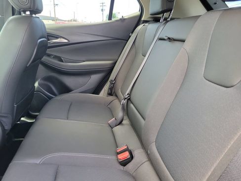 Used 2023 Buick Encore GX Select w/ Safety Package II AWD/4WD image 9