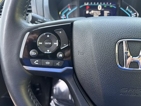 Used 2018 Honda Odyssey EX-L image 25