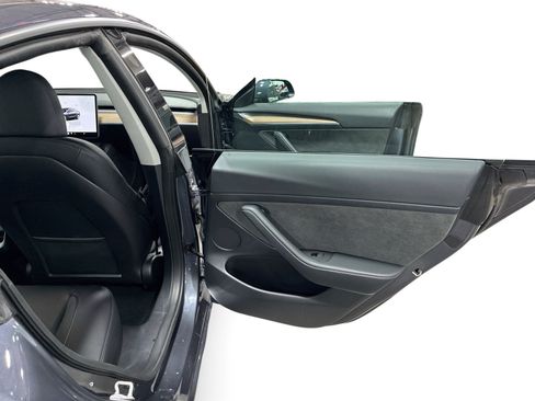 Certified 2023 Tesla Model 3 Standard Range RWD image 24