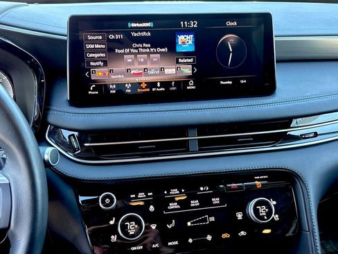 Certified 2025 INFINITI QX60 Luxe w/ Cargo Package image 23