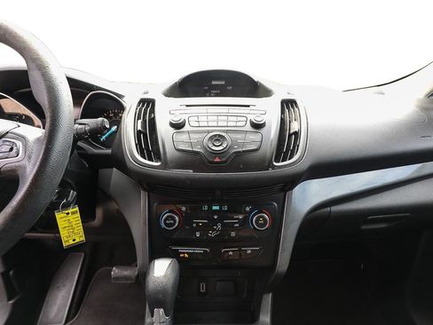 Used 2017 Ford Escape SE FWD image 16
