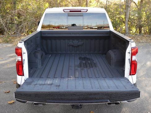 Used 2022 Chevrolet Silverado 1500 LTZ image 30
