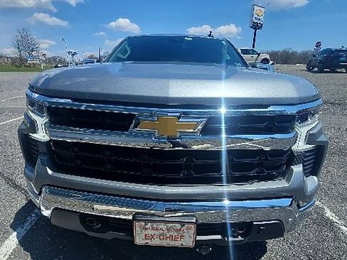 Certified 2025 Chevrolet Silverado 1500 LT w/ All Star Edition Plus AWD/4WD image 4