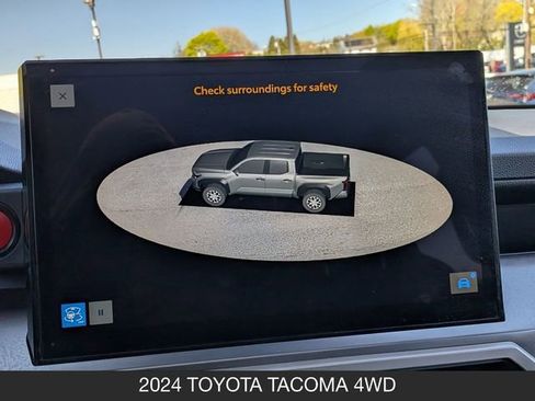 Used 2024 Toyota Tacoma TRD Sport w/ TRD Sport Premium Package AWD/4WD image 25