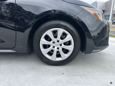 Certified 2024 Toyota Corolla LE image 13