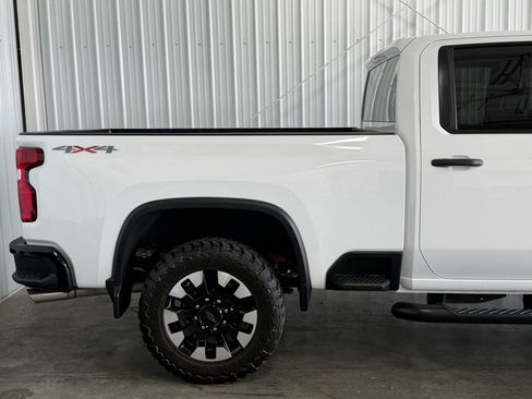 Used 2020 Chevrolet Silverado 2500 Custom w/ Custom Value Package AWD/4WD image 40
