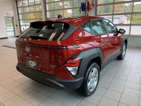 New 2026 Hyundai Kona SE image 10